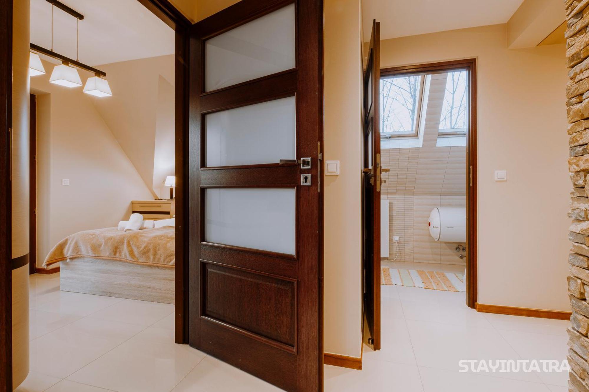 Bursztyn Mozaika Dwupoziomowy Z Kominkiem Apartment